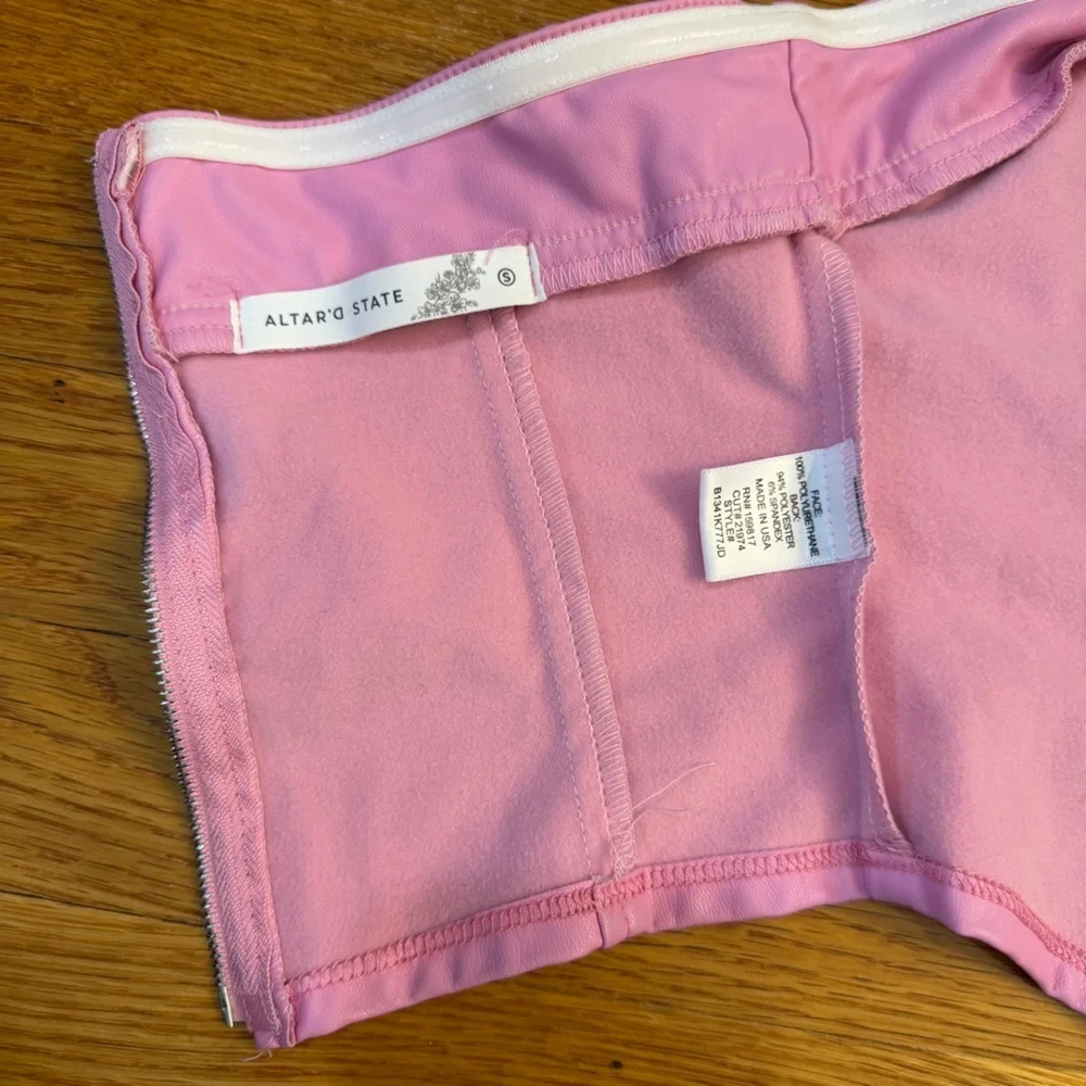Altar'd State Faux Leather Cropped Corset Top Zipper Back in Pink - Size Small